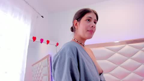 Sweetie Mia online show from 03/04/25, 06:29