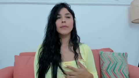 Mia Quevedo online show from 09/24/25, 11:35