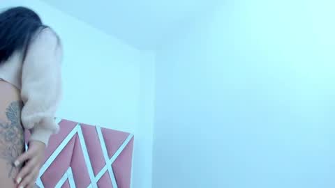 Mia Quevedo online show from 10/04/25, 02:59