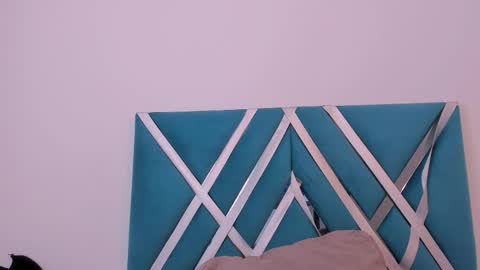 Mia Quevedo online show from 03/18/26, 03:37