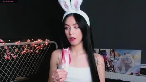 Liz online show from 04/19/26, 06:54