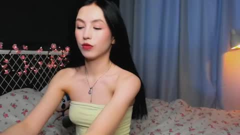 Liz online show from 05/18/26, 04:24