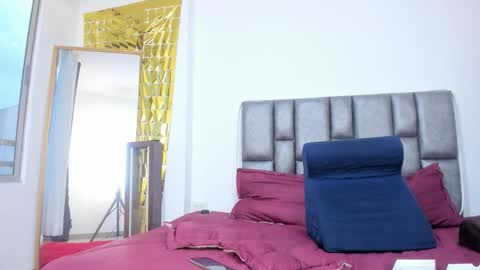 Mia Milf online show from 01/11/26, 10:26