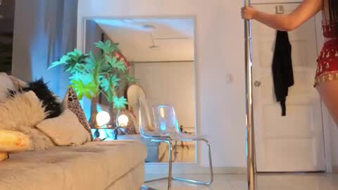 MiaHancock online show from 10/06/25, 01:47