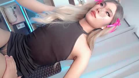Snapshot of miasex980271 chatting on 05/28/26, 06:54 miasex980271 online show from 05/28/26, 06:54