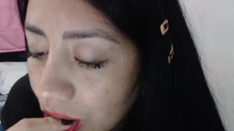 Snapshot of miaslim chatting on 02/14/25, 10:25 Alejandra Marin get alejandras whatsapp for life for 200 tkns online show from 02/14/25, 10:25