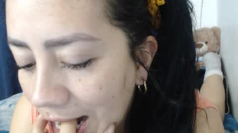 Snapshot of miaslim chatting on 09/18/25, 08:38 Alejandra Marin get alejandras whatsapp for life for 200 tkns online show from 09/18/25, 08:38