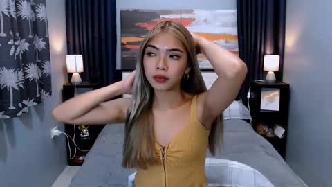 Snapshot of miasmith09 chatting on 01/07/26, 12:35 Pau and jence online show from 01/07/26, 12:35