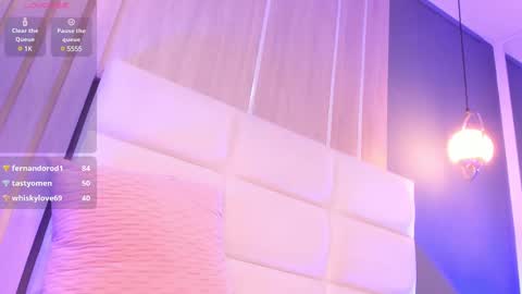 Mia online show from 03/12/25, 09:45