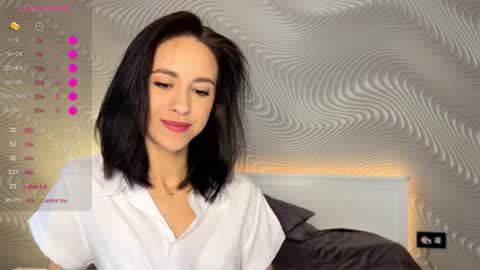 Mia online show from 02/23/26, 06:22