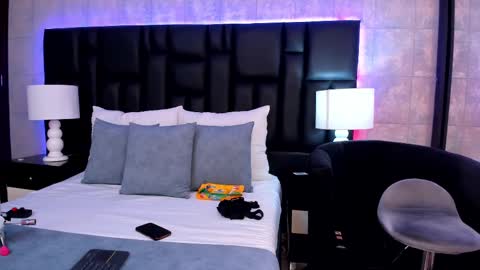 Mia Sweetth online show from 03/03/25, 12:05