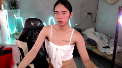 Snapshot of miatrixs chatting on 02/26/26, 06:01 Mia online show from 02/26/26, 06:01