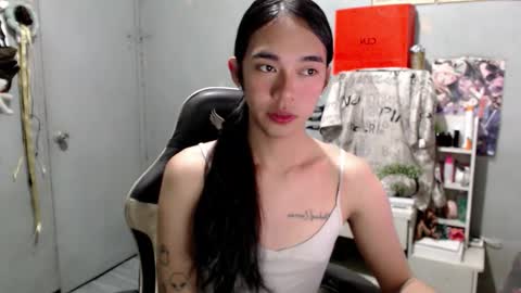 Snapshot of miatrixs chatting on 03/23/26, 06:45 Mia online show from 03/23/26, 06:45