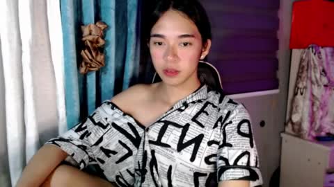 Snapshot of miatrixs chatting on 03/29/26, 04:29 Mia online show from 03/29/26, 04:29