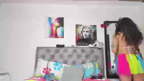 Snapshot of miautena chatting on 09/12/25, 02:11 Mariana online show from 09/12/25, 02:11