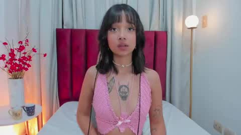 Snapshot of miavalente chatting on 01/10/25, 09:31 MiaValente online show from 01/10/25, 09:31