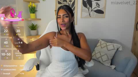 Snapshot of miavelvet_22 chatting on 01/10/26, 05:20 Mia Velvet online show from 01/10/26, 05:20