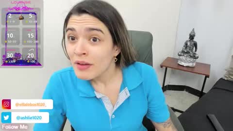 Mia Villalobos online show from 10/24/25, 12:01