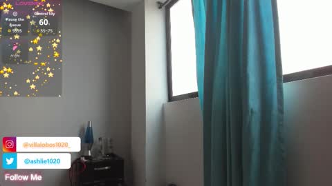 Snapshot of miavillalobos_ chatting on 12/22/25, 06:49 Mia Villalobos online show from 12/22/25, 06:49