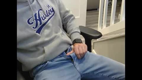 mic6969mic online show from 11/19/25, 03:23