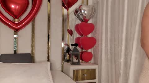 micaelahott_ online show from 02/02/25, 06:37