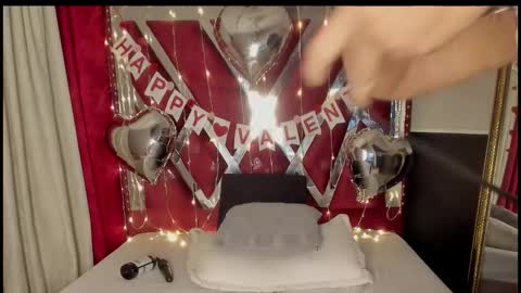 Snapshot of micaelahott_ chatting on 02/15/26, 05:37 micaelahott_ online show from 02/15/26, 05:37