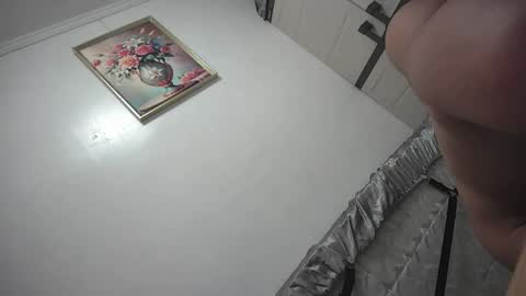 Mica online show from 11/30/25, 03:27