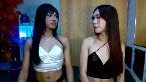 Snapshot of micalopez102702 chatting on 02/05/26, 04:06 micalopez102702 online show from 02/05/26, 04:06