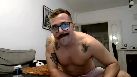Snapshot of mich6921 chatting on 07/13/26, 11:51 MILO MIAMI online show from 07/13/26, 11:51