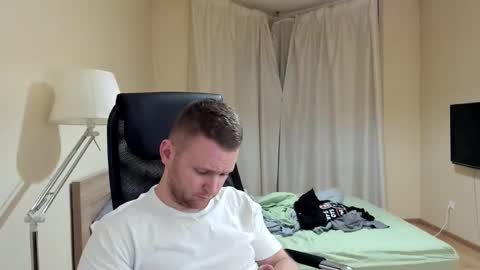 Snapshot of michael_birkin chatting on 12/28/24, 05:03 Michael Birkin online show from 12/28/24, 05:03