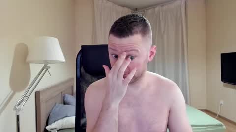 Snapshot of michael_birkin chatting on 01/04/25, 03:40 Michael Birkin online show from 01/04/25, 03:40