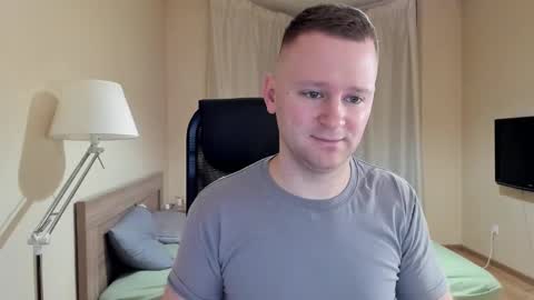 Snapshot of michael_birkin chatting on 01/18/25, 04:48 Michael Birkin online show from 01/18/25, 04:48