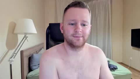 Snapshot of michael_birkin chatting on 01/25/25, 04:35 Michael Birkin online show from 01/25/25, 04:35