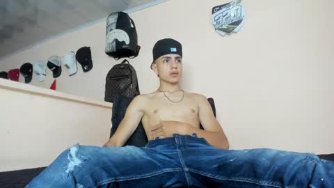 Michael Boy online show from 01/28/25, 08:26