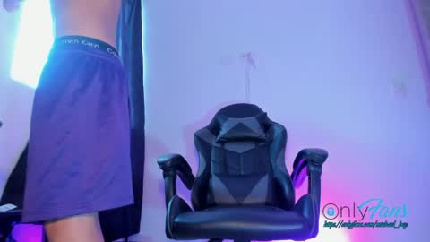 Snapshot of michael_boy88_ chatting on 05/29/26, 01:53 Michael Boy online show from 05/29/26, 01:53