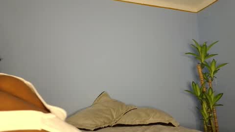 Michael online show from 10/06/25, 02:20