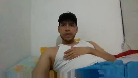 Michael Jones Modelo Independiente online show from 10/06/25, 02:31