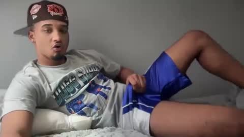 Angel online show from 02/12/25, 04:55