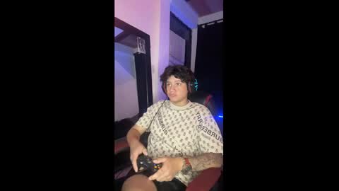 Snapshot of michael_kendall0 chatting on 12/02/24, 10:34 michael independent model online show from 12/02/24, 10:34