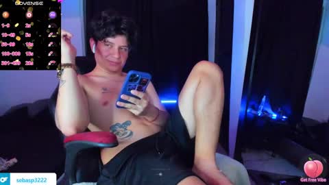 Snapshot of michael_kendall0 chatting on 12/03/24, 01:41 michael independent model online show from 12/03/24, 01:41