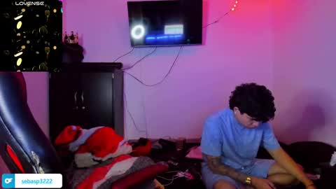 Snapshot of michael_kendall0 chatting on 01/10/25, 07:14 michael independent model online show from 01/10/25, 07:14