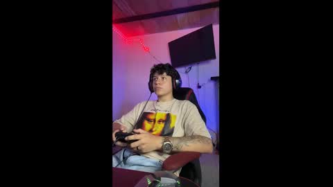 Snapshot of michael_kendall0 chatting on 02/24/25, 11:41 michael independent model online show from 02/24/25, 11:41