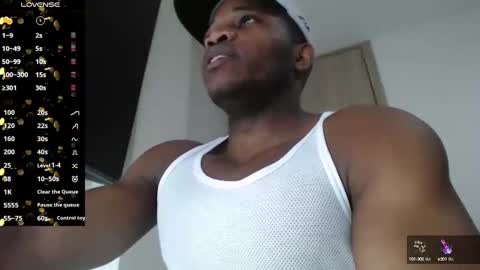 michael_thomsom online show from 10/16/25, 07:04