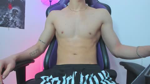 Snapshot of michael_twink18 chatting on 03/14/26, 09:20 Michael online show from 03/14/26, 09:20