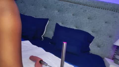 Snapshot of michaelacox chatting on 03/05/25, 08:00 Michel online show from 03/05/25, 08:00