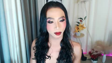 Snapshot of michaelagoddess chatting on 05/31/26, 04:36 michaelagoddess online show from 05/31/26, 04:36