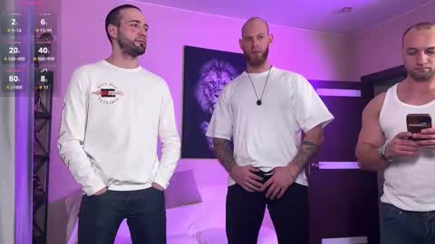 Snapshot of michaelbradley_for_u chatting on 02/12/26, 08:20 michaelbradley_for_u online show from 02/12/26, 08:20