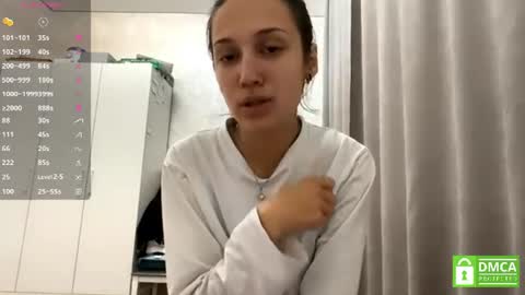 Snapshot of michaeleanidi chatting on 07/31/26, 03:22 Milana online show from 07/31/26, 03:22