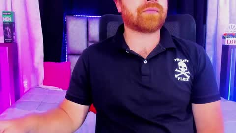 Snapshot of michaelhawtin chatting on 03/10/25, 03:34 Michael  Contenido explcito online show from 03/10/25, 03:34