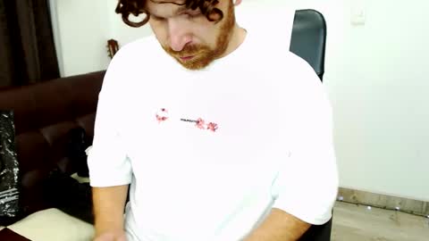 Snapshot of michaelhawtin chatting on 10/06/25, 06:22 Michael  Contenido explcito online show from 10/06/25, 06:22
